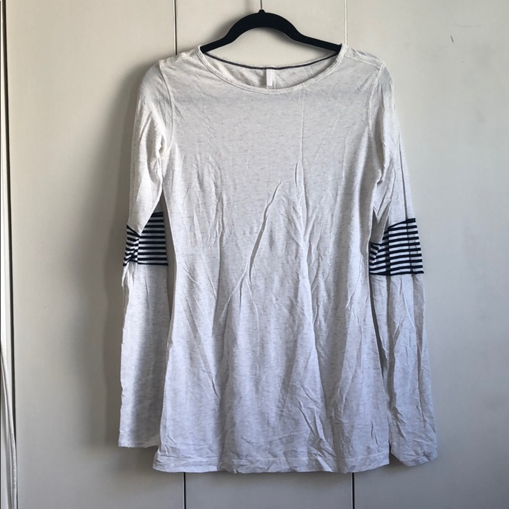 Lululemon long sleeve top
